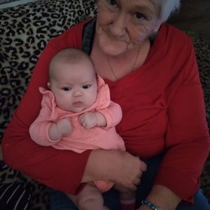 Meet your Posher, Debbie